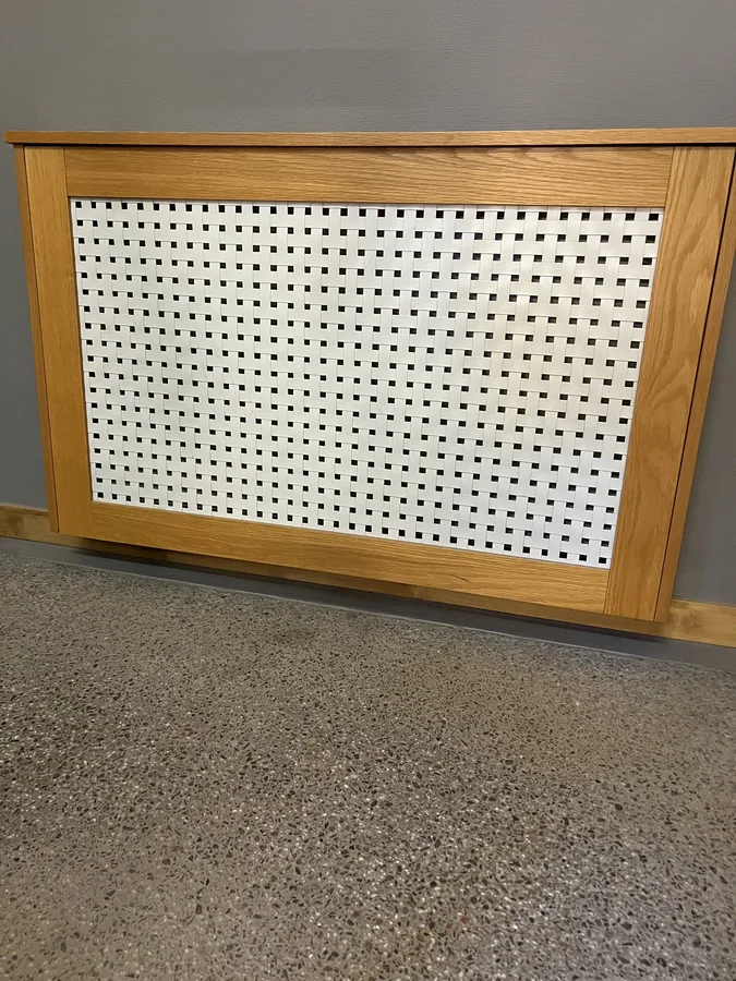 Radiatorkåpa med ekram